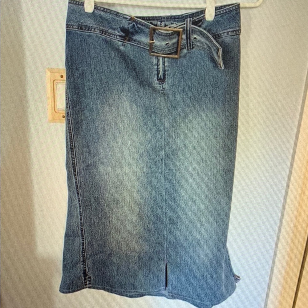 Denim Blue Belted Skirt